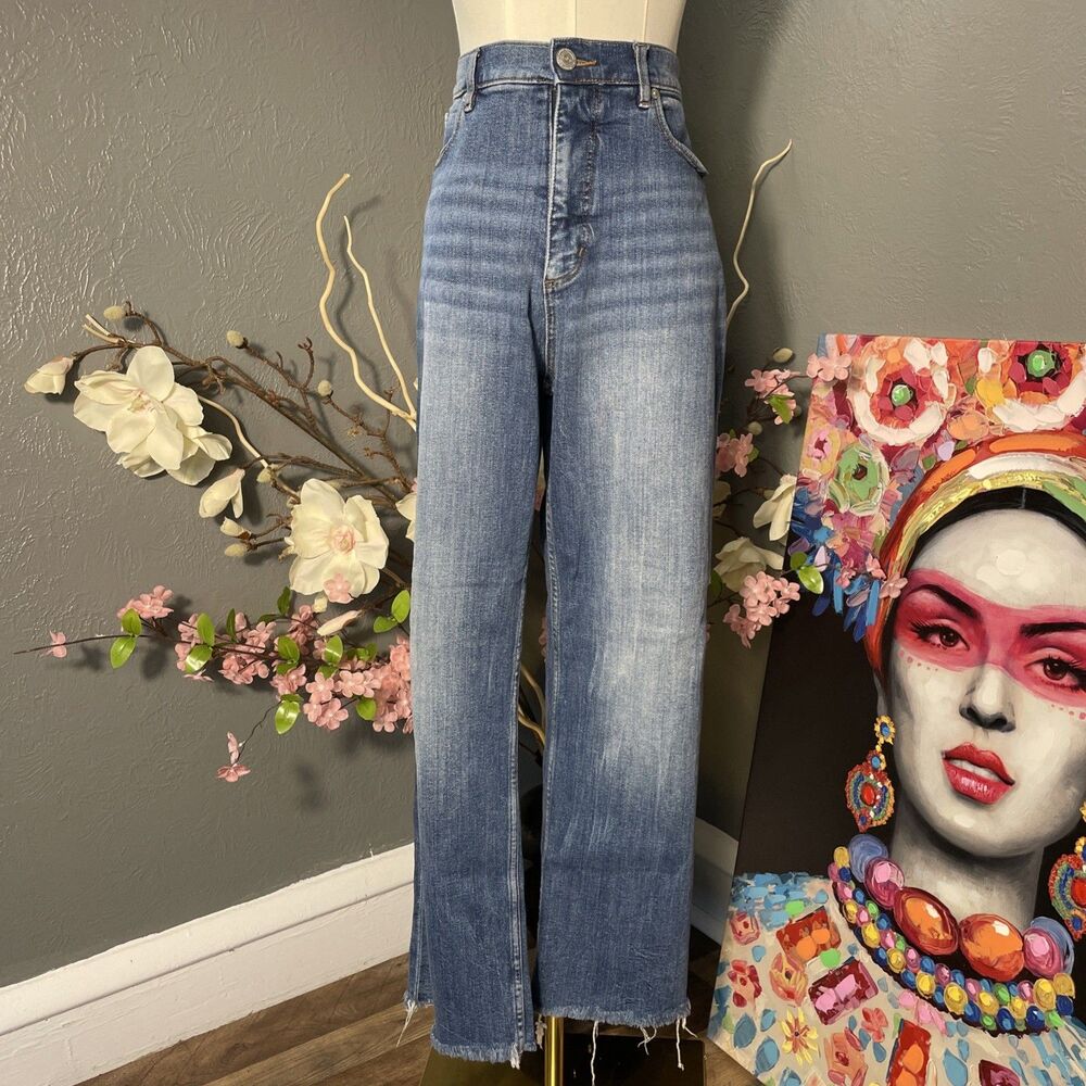 LOFT High Waisted Relaxed Straight Jeans Womens 31/12 Petite Blue Light Wash